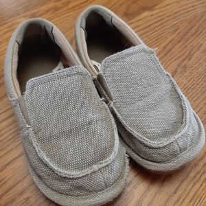 Loved slip on loafers